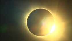 superdupergayy:lookatthesefuckinstars:  Total Solar Eclipse,