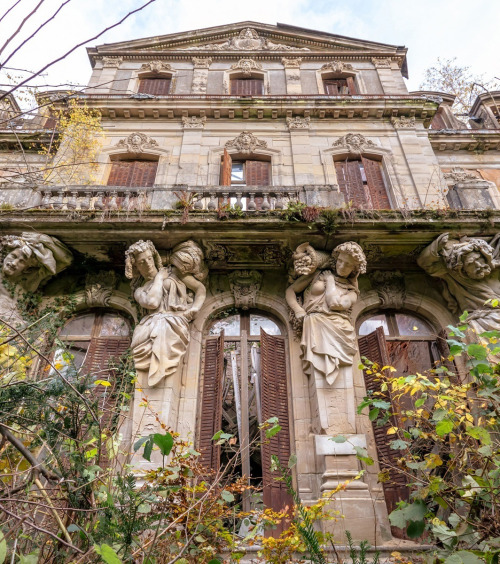 laserrenissima:Marquise de Brinvilliers’s Castle, Lorraine,