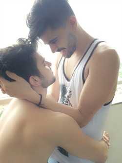 twoboysarebetter:  love is love