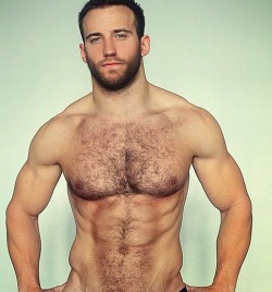 cuddlyuk-gay:    I generally reblog pics of guys with varying