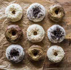 deliciousanddivine:  fullcravings:  Express Baked Doughnuts 