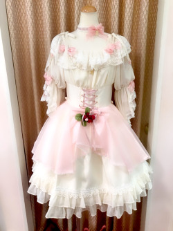 heckyeahlolitafashion: BTSSB Fukuoka: 新入荷の商品ご紹介♪