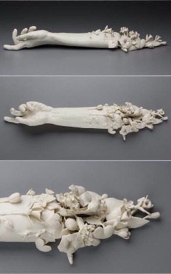 paintdeath:  Sculpture by Kate Macdowell