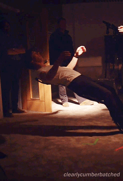 clearlycumberbatched:  Benedict in a t-shirt practicing the fall