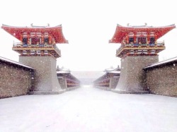 archatlas:  Snowdust in Hubei Hubei (Chinese: 湖北; pinyin: