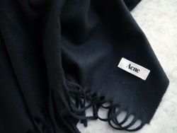 Black and white fashion