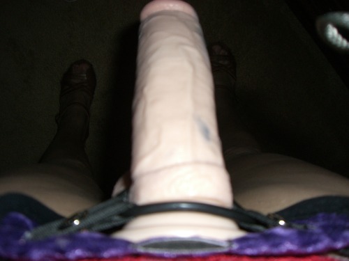 peggedandkinky: Here it comes!  Okay, I’m ready. Just be gentle (at first).