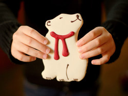 seems that people are freaking out about starbucks polar bear