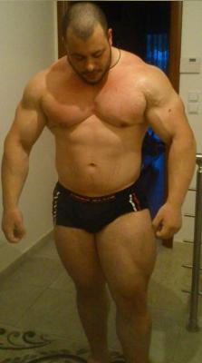 keepemgrowin:  Only needs a bit more bulk to top 300…