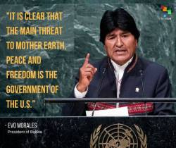 fuckyeahmarxismleninism:  Bolivian President Evo Morales at the