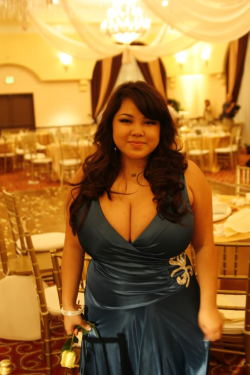 fuckyeahthickasians:  sexy and classy AZN BBW