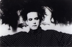 enyaocean: Robert Smith of The Cure in Disintegration Era, 1989.