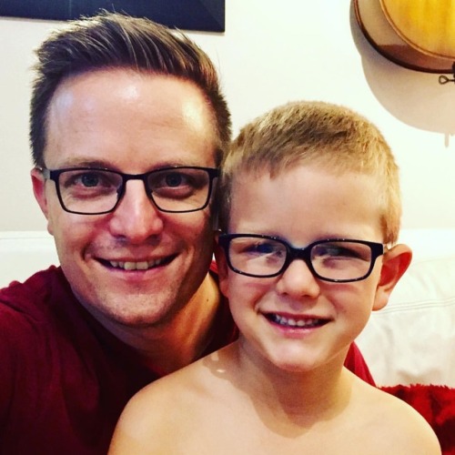<p>Like father like son. #father #son #glasses</p>