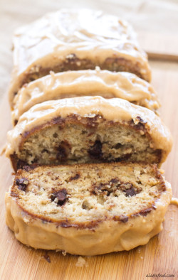 sweetoothgirl:    Chocolate Chip Banana Bread with Peanut Butter