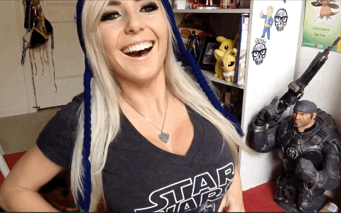 bimbodreams:  Iâ€™ve been doing this by myself in the mirror! LOL.