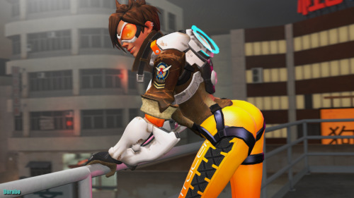 Bigger versions:Â Â  ClothedÂ Â  NudeMore Tracer because, you know, itâ€™s Tracer.