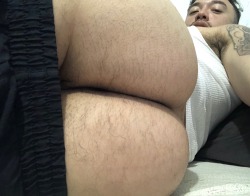 briannieh:  Leavin it hairy this week 😬 onlyfans.com/briannieh