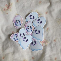 bombisbomb:  Ghost & Skulls Stickers Ū 
