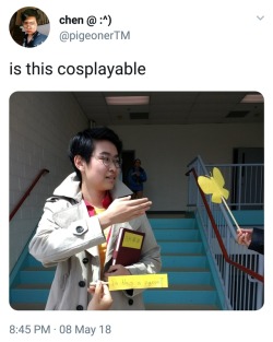 island-delver-go: I am here for meme cosplays