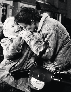 eroticaremix1:  Midnight Memories 