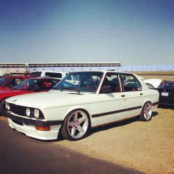 moardesigns:  Our old e28. What you think? #moar #moardesigns