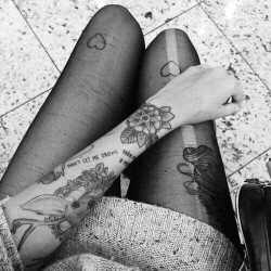 sadness-here:》B&w tattoo blog《