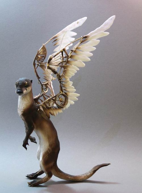 mothpower:  kitsana-d:  wingthingaling:  The phantasmagorical and surreal animal sculptures by Canadian artist Ellen Jewett. Between dream and nightmare, some strange creations born of a symbiosis between organic and mechanical elements, a meeting