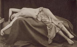 inneroptics:    Edward Linley Sambourne - Kate Manning, 1888