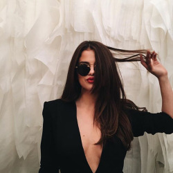 boldhot:  Selena Gomez