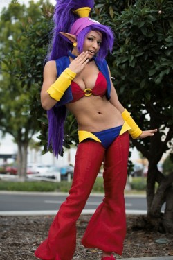 keiwiiii:  ♡ Shantae by me and  PC: King Lin   aww yehh