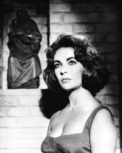 wehadfacesthen:  Elizabeth Taylor in Suddenly, Last Summer 