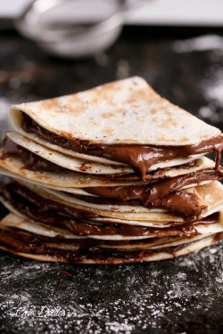 f-o-o-d-p-o-r-n:  Crepes