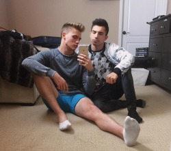 manniberlin:Selfie boys of the day