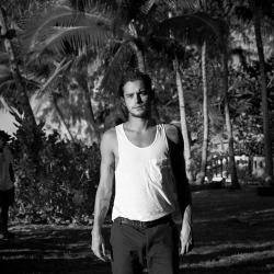 makinginfinity:Dylan by Mark Oblow, north shore, Oahu. 2012