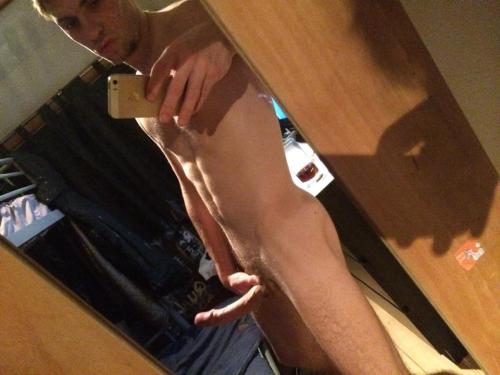 row2ski:  myukladsnaked:  midlands guy jamie holding his boxers in air :P  Row2ski.tumblr.com 