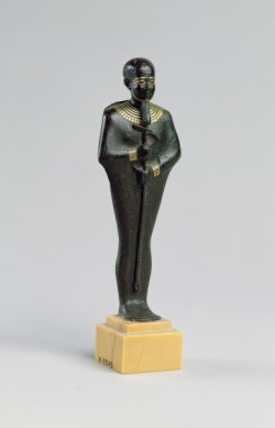 grandegyptianmuseum:    Statuette of the god Ptah (gold &amp; bronze)    Late Period, ca. 715-332 BC. Now at the Louvre.  Fashioner