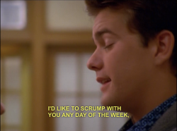 bed-of-asphodel:  Dat Pacey 