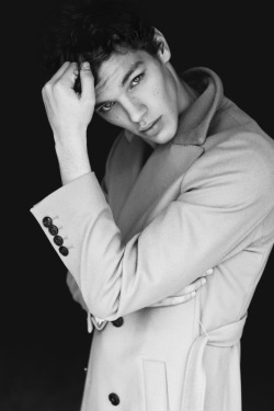 manniskorarkonstiga:Alvaro Silveira Elite Models Milan