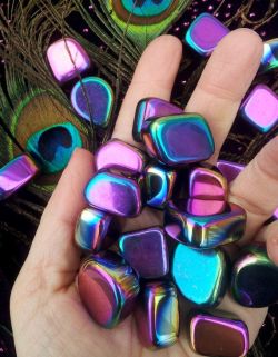 fuckyeahpaganism:Rainbow Hematite dissolves negativity in all