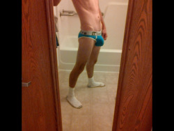 jockswiththickcocks:  rifes:  Follow for: Hot guys, Hot cocks,