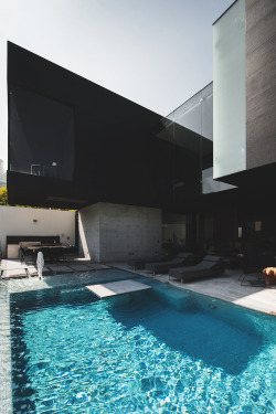 envyavenue:  Lux Casa CH