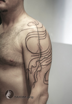 taiomqt:  Abstract lines.at Dublin Ink Tattoo - Dublin, Ireland