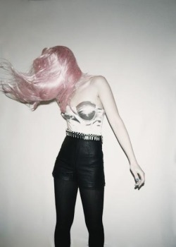 d-isposablewasteland:  ♡ Dark/Soft grunge + Disposable ♡