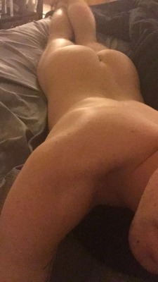 barebackbottomslut:  Hey guys! Sorry I haven’t been on much