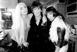 terrysdiary:  Lady Gaga, Ronnie Wood and Starlight. 