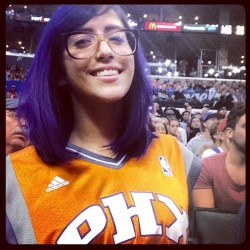 Everyone sitting near me hated me! It was the best. #GoSuns #sunsfaninlosangeles #ainteasy (at STAPLES Center)