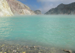 1l1l:  acidic lake at ijen crater - indonesia,  chillntravel