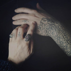 blackhearttattoo:  Cecile & Alexis