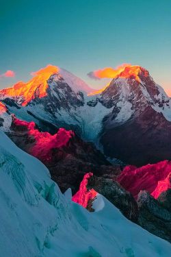   Quebrada de Llanganuco, Cordillera Blanca, Perú  