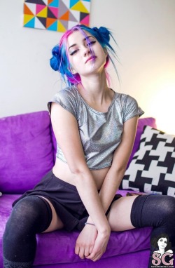 soyjuanpi:  Fay Suicide set: Gamers  One of the most beautiful